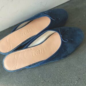 JCrew Like New Navy Blue Suede slip on mules slides slipper flats